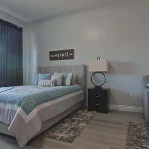 Newly Renovated Modern Apartment Las Vegas