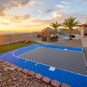 3400 Sqft House W/40ft Heated Pool/spa- Strip View Holiday home Las Vegas