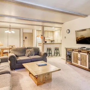 The Summit 5 Apartment Mammoth Lakes